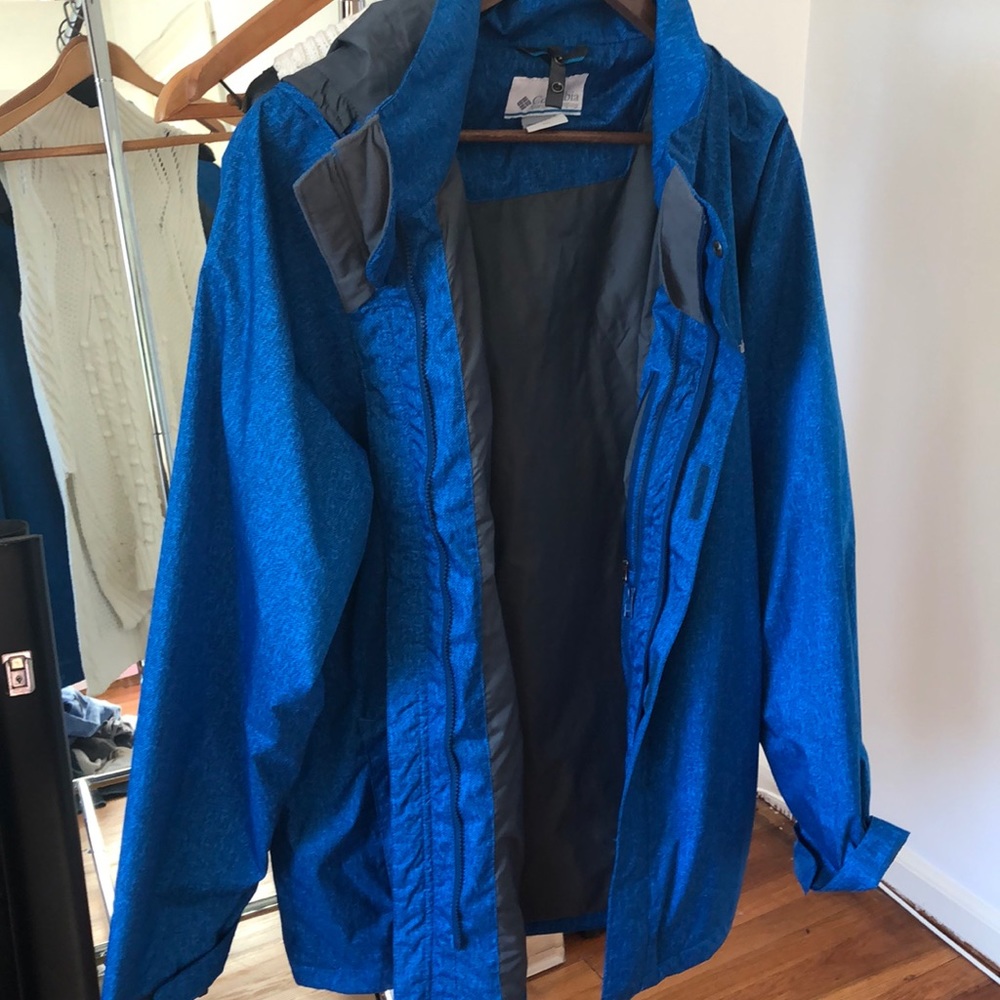 Columbia Men’s Waterproof Rain & Ski Coat • Removable Hood • Warm & Weatherproof